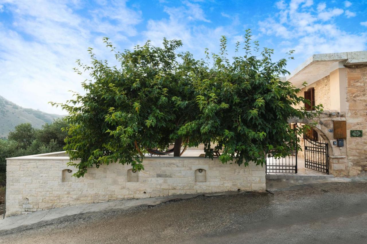 Pagonas Traditional House Mourion  Exterior photo